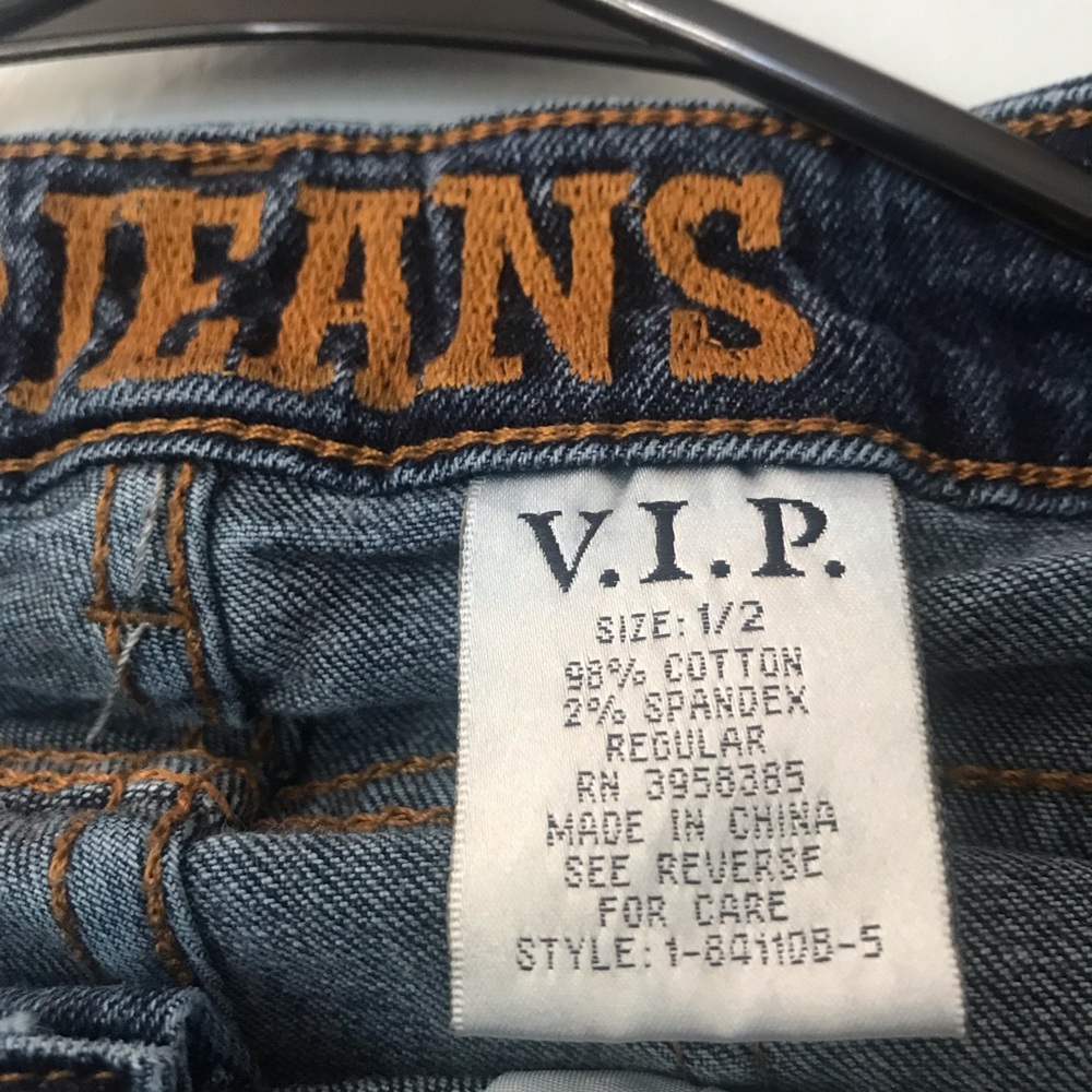 Jeans - Picture 3 of 4